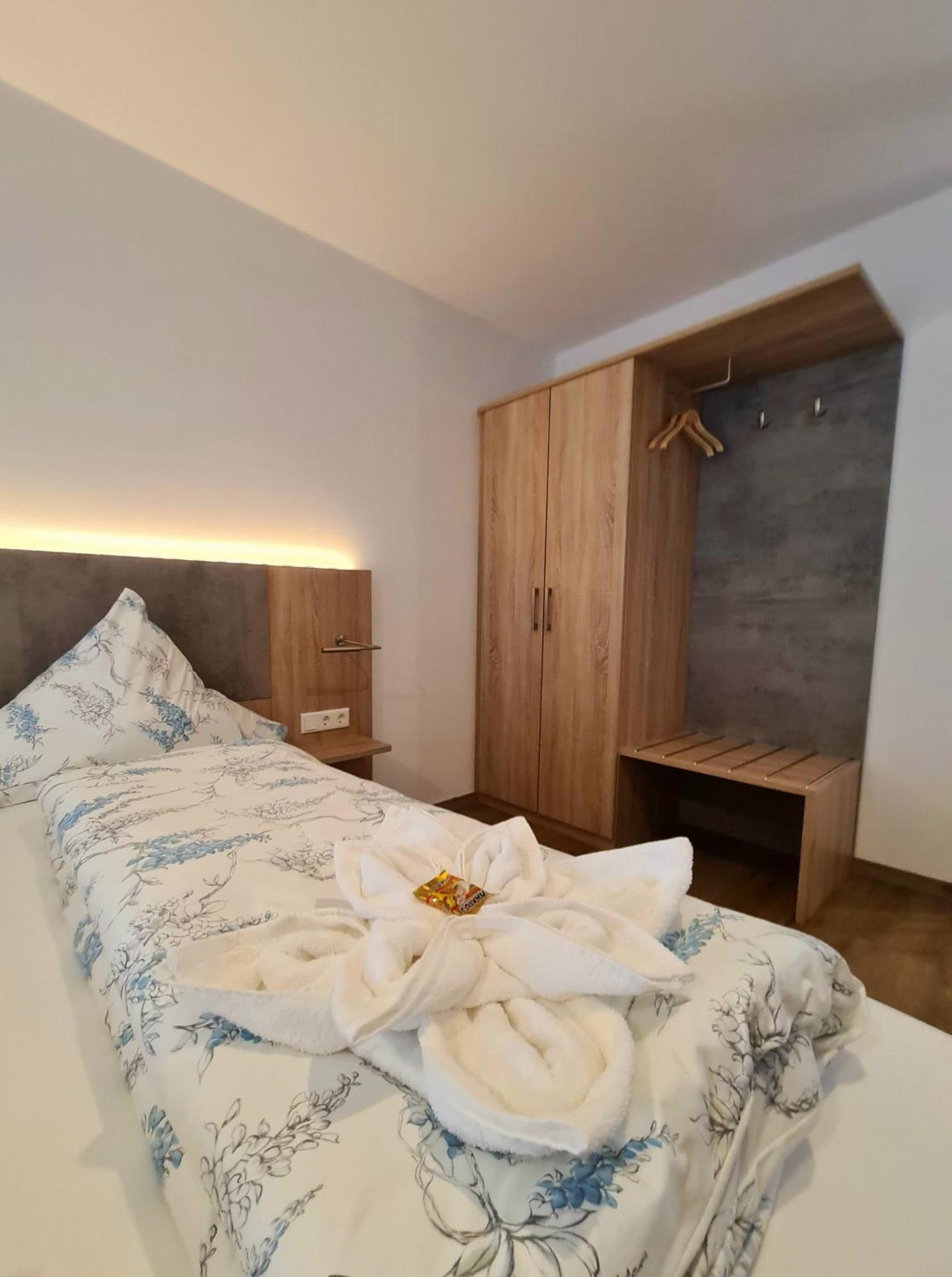 Hotel Pension Nordzeit Norddeich  Zewnętrze zdjęcie